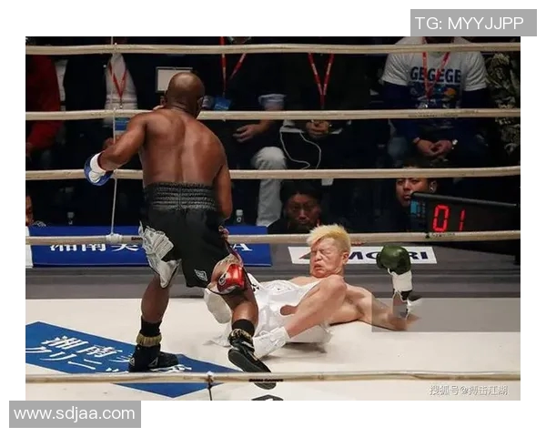 梅威瑟与嘴炮在社交媒体上展开激烈对骂引发拳迷热议